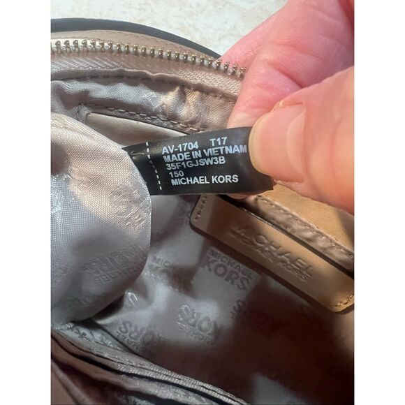 Michael Kors Jet Set Wristlet Beige with Gold Hardware - Picture 6 of 6